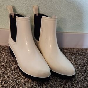 Women's Cream Ankle Boots